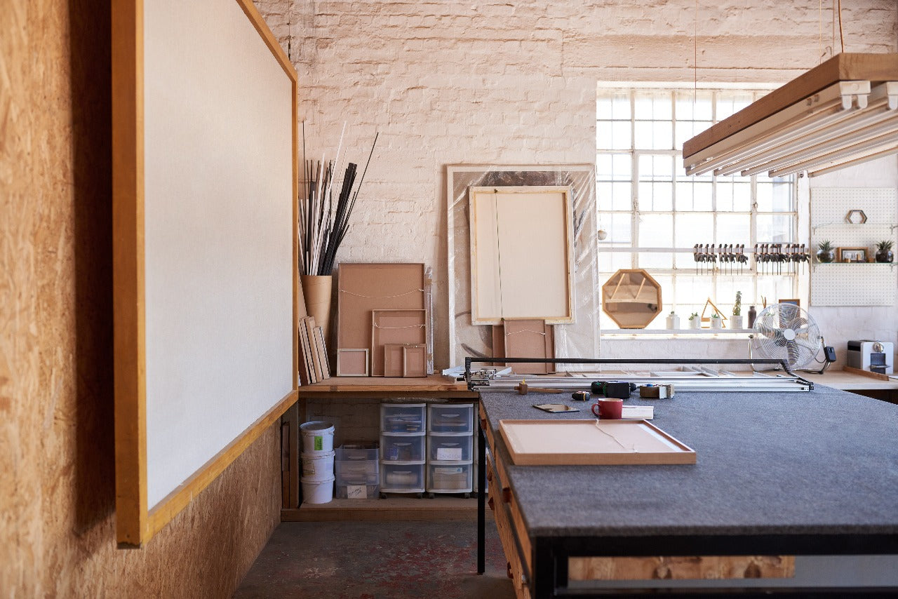 Personalized Framing Consultation with a Design Expert